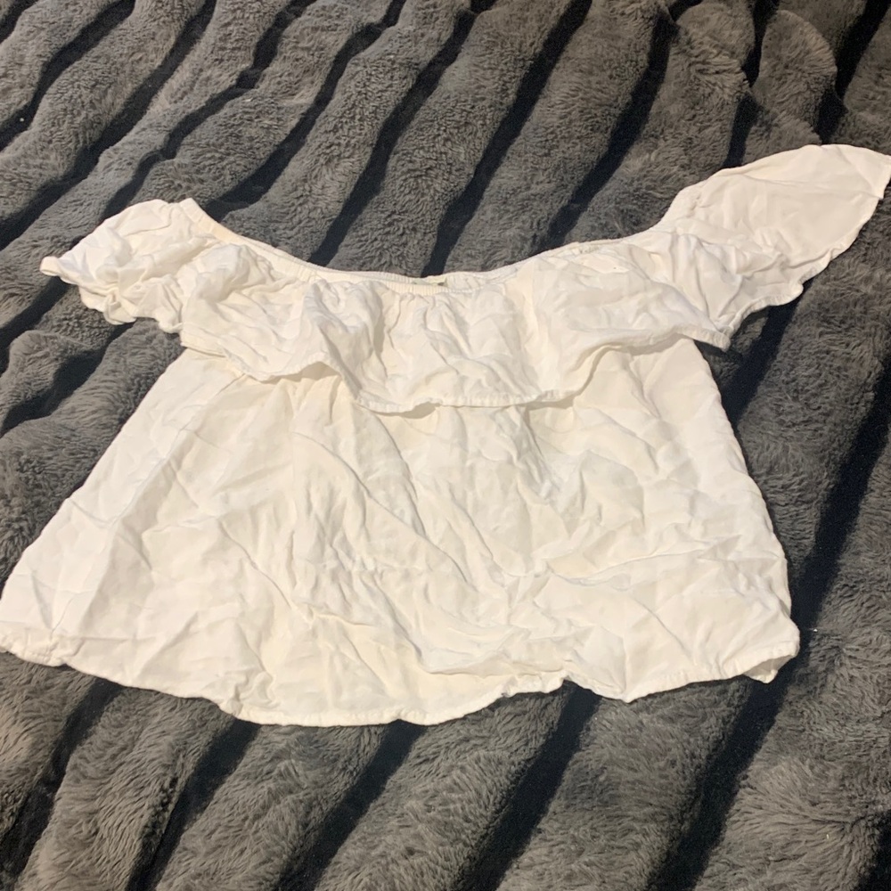 #604 “Sim&Sam”Elegant Off-Shoulder White Top